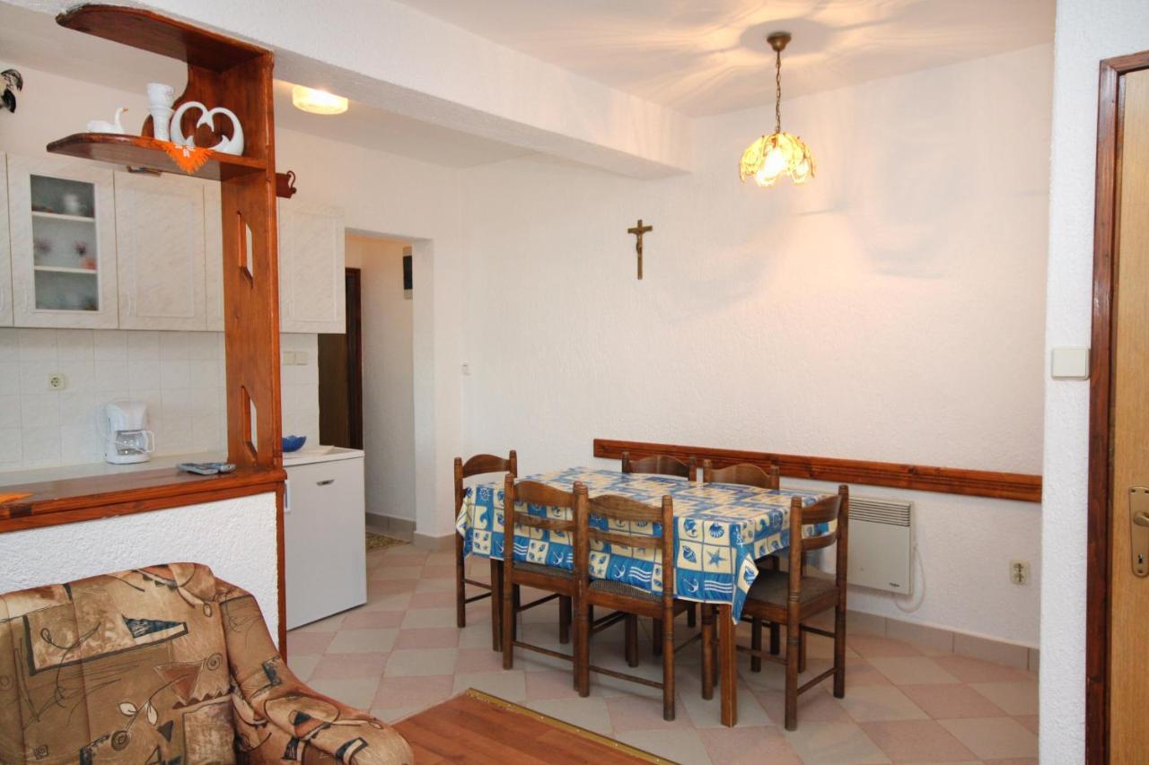 Apartments With A Parking Space Kampor, Rab - 5029 Extérieur photo