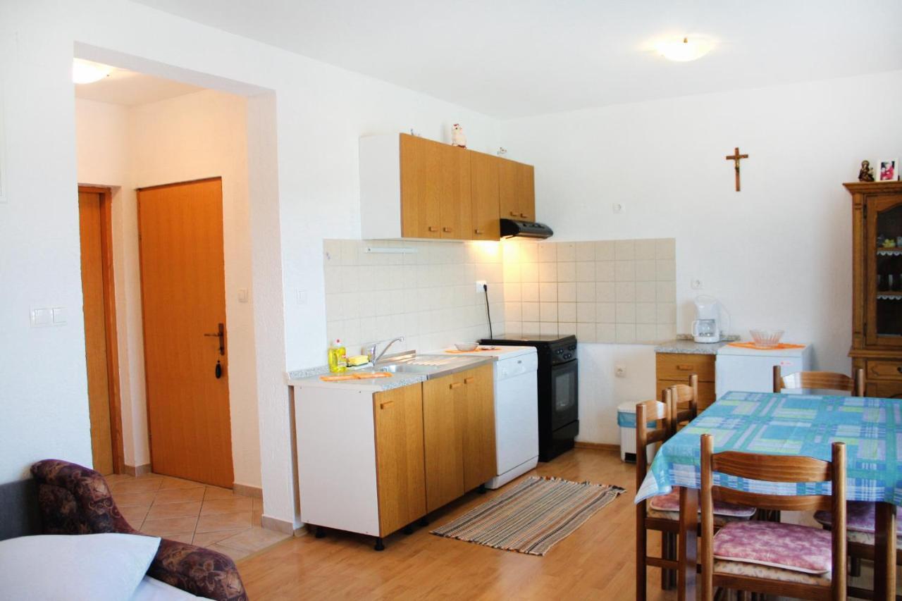 Apartments With A Parking Space Kampor, Rab - 5029 Extérieur photo