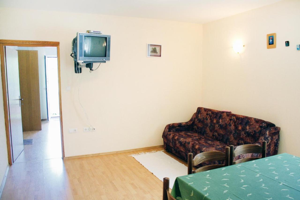 Apartments With A Parking Space Kampor, Rab - 5029 Extérieur photo