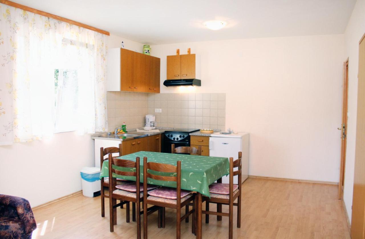 Apartments With A Parking Space Kampor, Rab - 5029 Extérieur photo